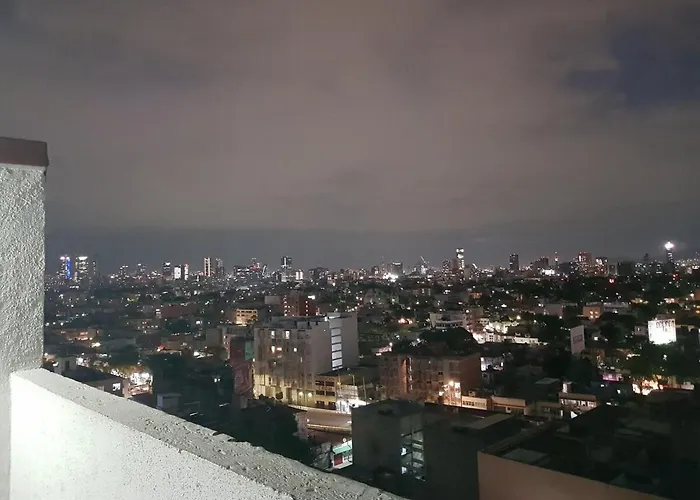 Centrally Located Loft With Amazing Views Of Volcanoes Apartamento